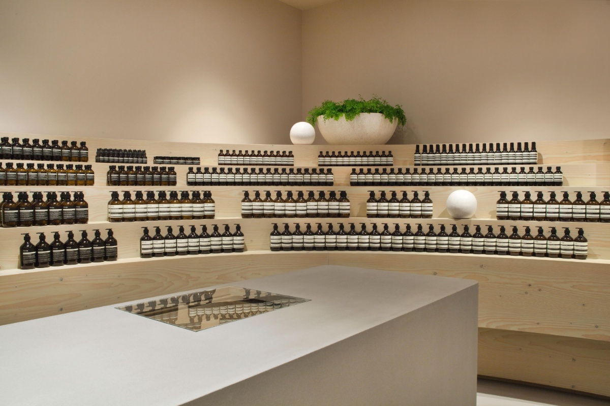 打造美麗產(chǎn)業(yè)鏈，洗護(hù)品牌加盟新選擇！